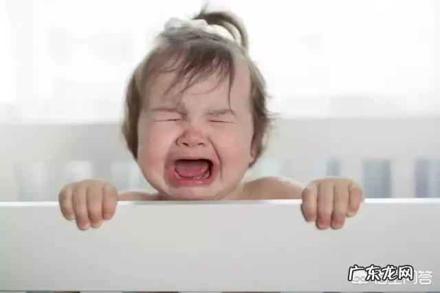 小孩哭闹怎么办？