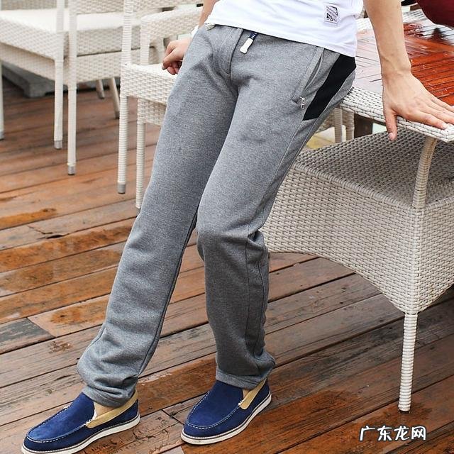 大腿不直但腿瘦,穿什么裤子显得腿直?