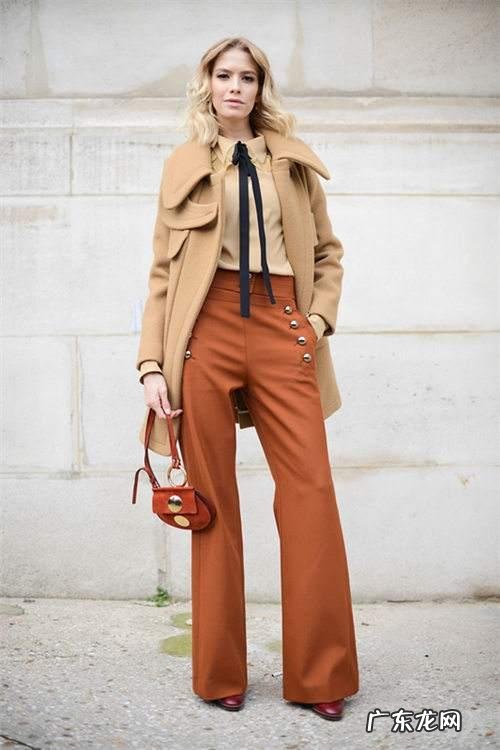 大腿不直但腿瘦,穿什么裤子显得腿直?