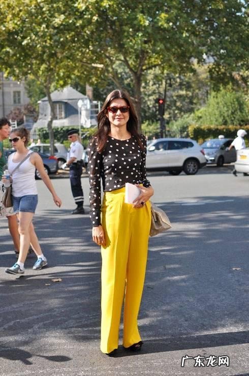 大腿不直但腿瘦,穿什么裤子显得腿直?