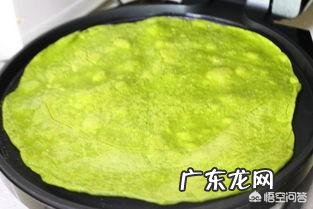 菠菜鸡蛋饼怎么做才好吃？