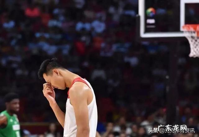 赵睿当年深夜玩游戏,甚至还明示一些球迷:你们为国家做了什么。你怎么看赵睿这球员?