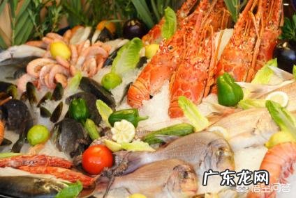 额头起痘,出油咋办?