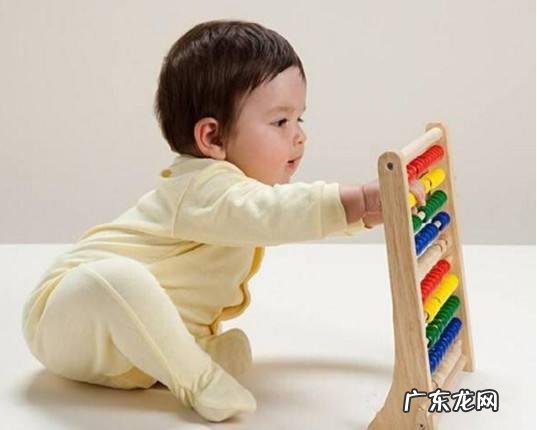 六个多月的宝宝如何进行早教?