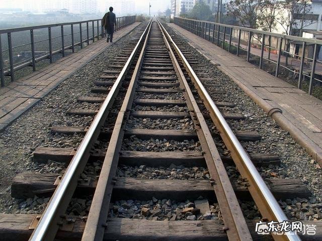 铁路专业大学期间发现自己色弱怎么办?