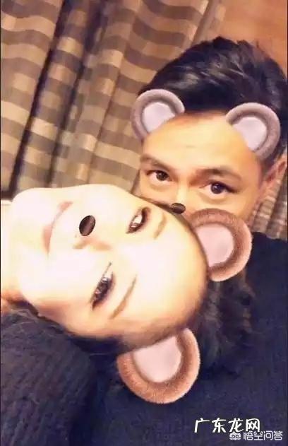 萧亚轩宣布恋上小16岁鲜肉黄皓，你觉得他会是萧的最后一任男友吗？为什么？