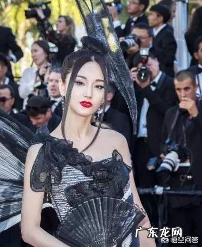 如何看待女模自称获邀去戛纳电影节却被品牌方否认一事?