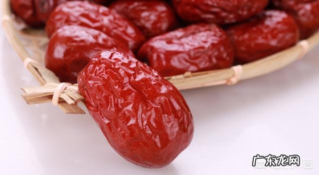 贫血吃什么,怎么补铁?