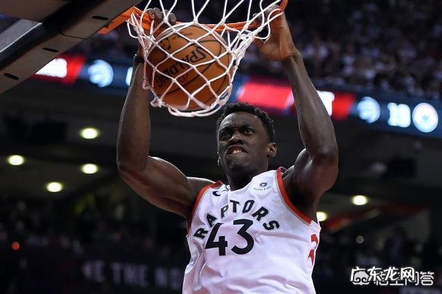 双星闪耀!西亚卡姆莱昂纳德合砍74分,大帝低迷,猛龙轻取费城开门红,怎样评价?