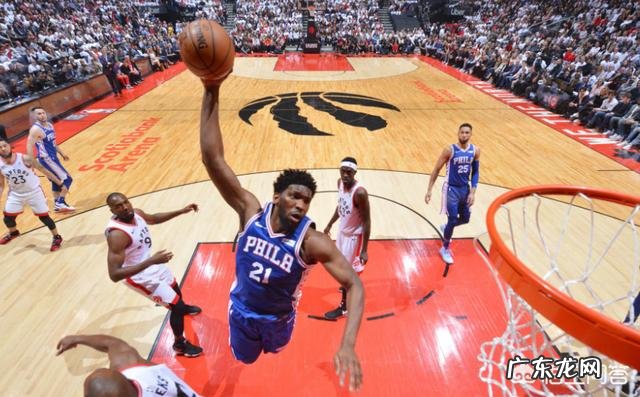 双星闪耀!西亚卡姆莱昂纳德合砍74分,大帝低迷,猛龙轻取费城开门红,怎样评价?