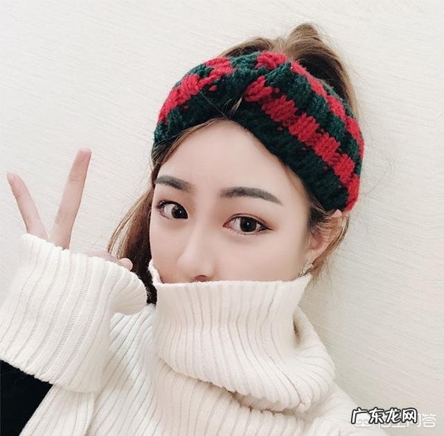 中长发要怎么戴发带才好看？