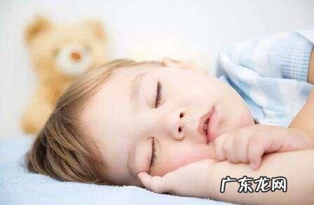 新生儿打呼噜是什么原因？