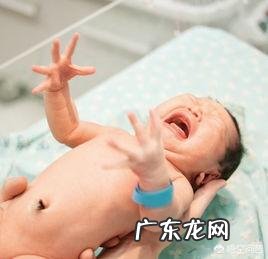 孩子已经六个月了,还有惊跳反射,这是怎么回事呢?