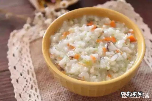 一岁宝宝都吃些什么辅食啊?求大众菜谱?