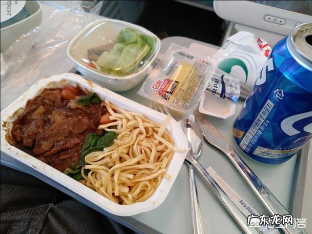 经济舱和头等舱的食物差距有多大？