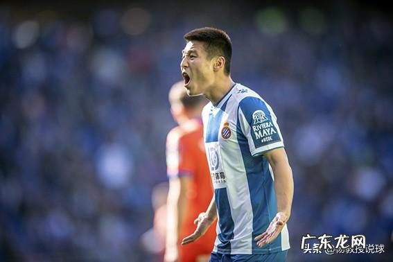 孙兴慜当选韩国年度最佳球员,18岁最佳年轻球员李刚仁身价是武磊2倍,你怎么看?