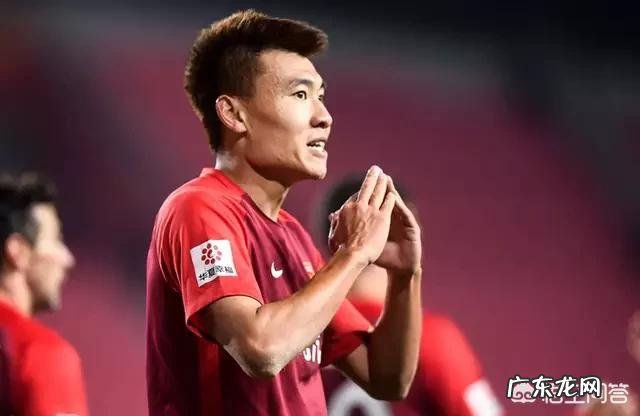 武磊26球平李金羽土炮纪录,你认为其超越埃神的路还远吗?