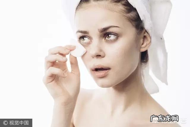 有眼袋是什么原因?