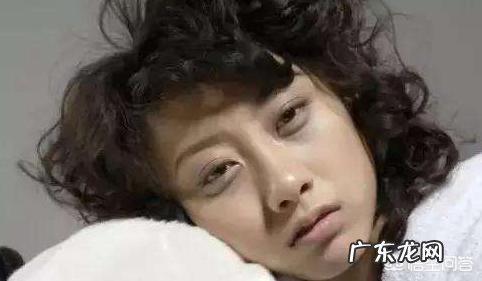 有眼袋是什么原因?