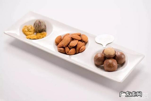 孕妇吃坚果有哪些注意事项？