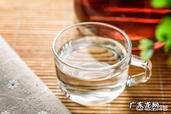 经常喝水对皮肤有什么好处吗?