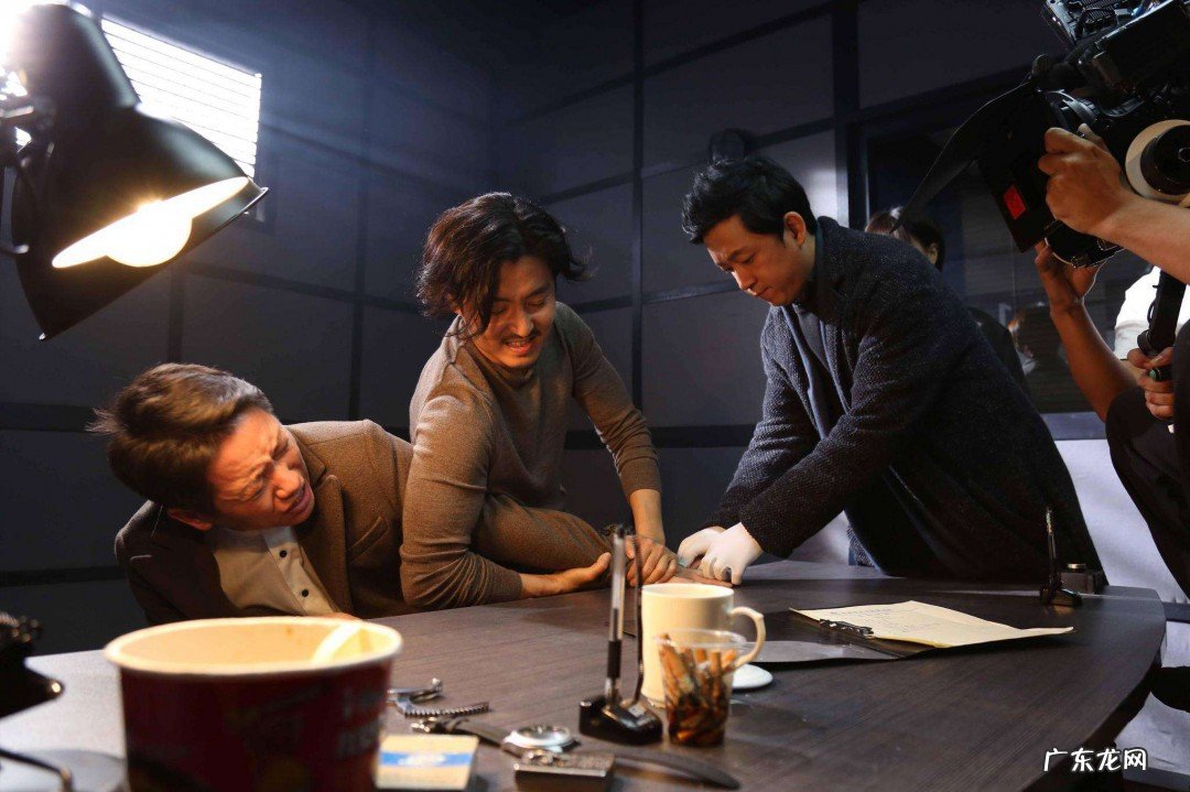 像隐秘的角落一样的悬疑剧