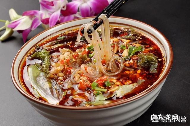 怀孕了能不能喝可乐?如果在孕期经常喝可乐吃酸辣粉,对宝宝有影响吗?