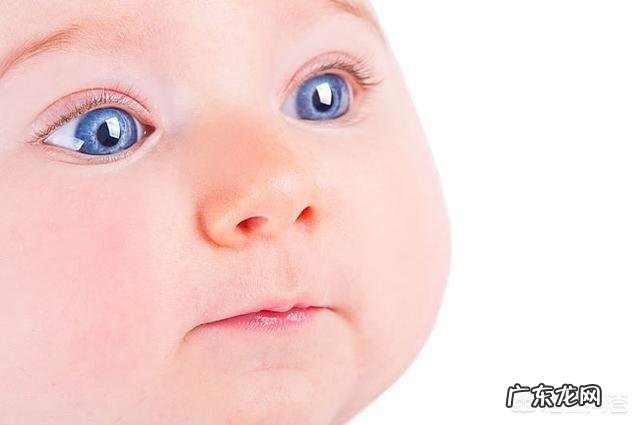 宝宝两个半月,最近几天便便有绿色是什么原因?