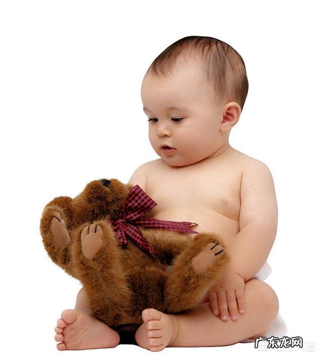 宝宝5个月吃的少,一天才400ml,这样好吗?