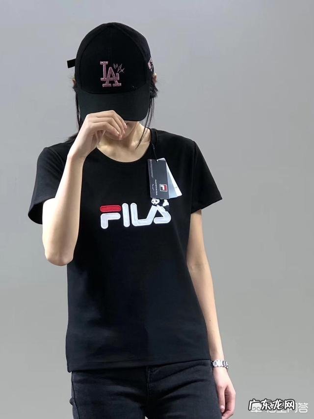 六十岁人穿什么夏装好看又凉快?