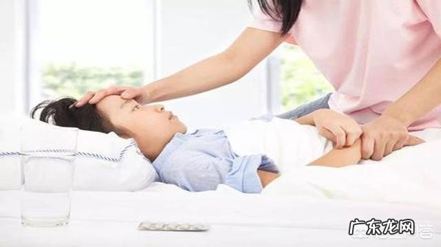 宝宝发热出现热惊厥，要怎么正确处理？