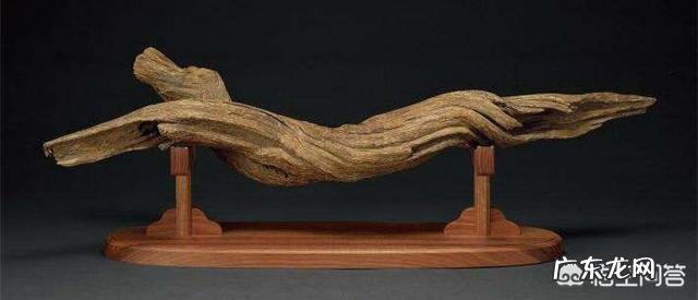 如何区别沉香和沉香木?