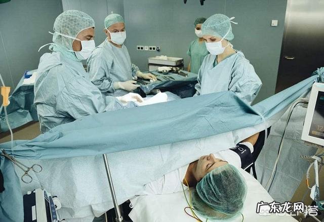 美国剖宫产的过程是怎样的?