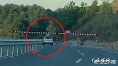 江西13岁男孩被限速杆撞死，到底谁该负责任？