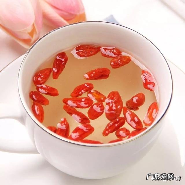 每天如何健康饮水呢晚上要不要饮水?