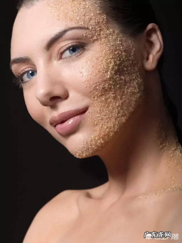 #最强美妆#唐毅提问:晒伤怎么办?如何正确进行晒后护理?