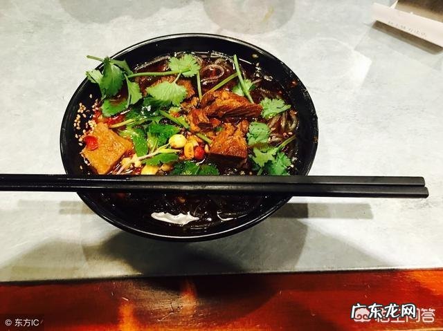 孕期能吃麻辣烫、酸辣粉吗?