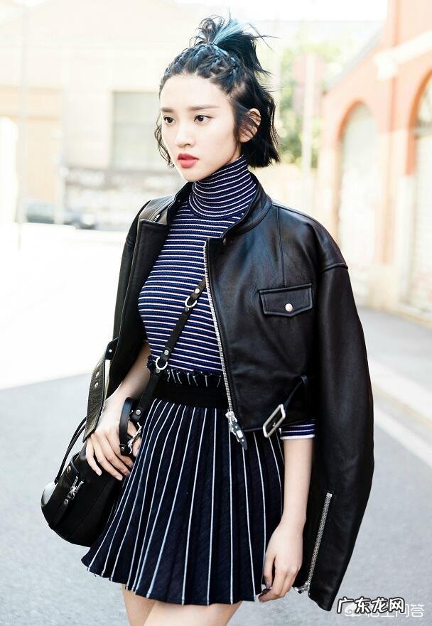 买了一件机车皮夹克,有什么好的穿搭建议吗?