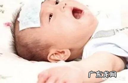 春季宝宝发烧,该如何物理降温?