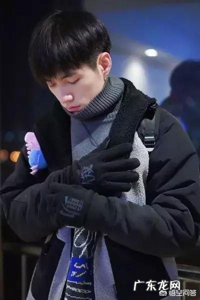 有抬头纹的男生适合什么样的发型？