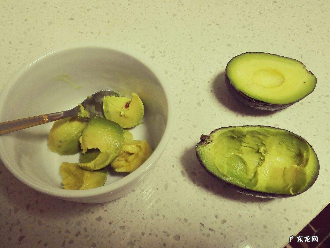 八个月宝宝吃牛油果油过敏了怎么处理