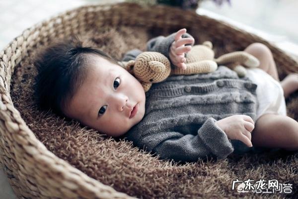 四个月的宝宝肠胃不好,总拉肚子,该怎么调理?