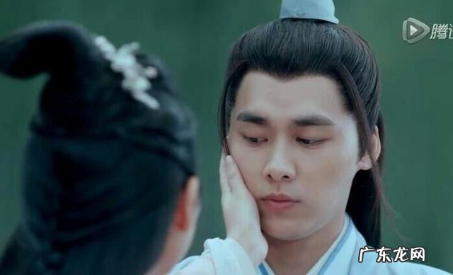 感染螨虫就容易长痘痘跟黑头,哪5个动作最容易感染螨虫?