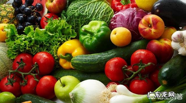 母乳喂养期间,妈妈是否需忌口?