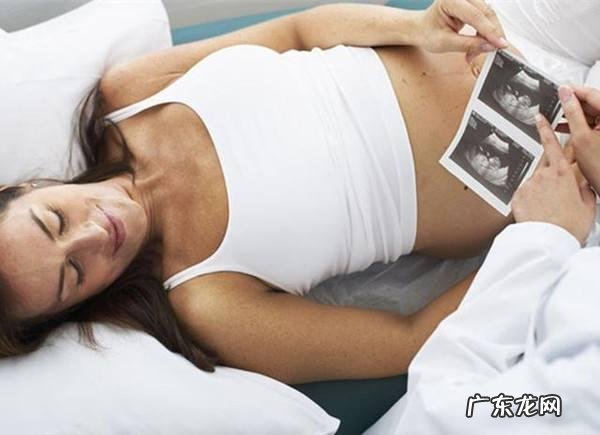 怀孕一个多月怎样知道是不是流产了呢?