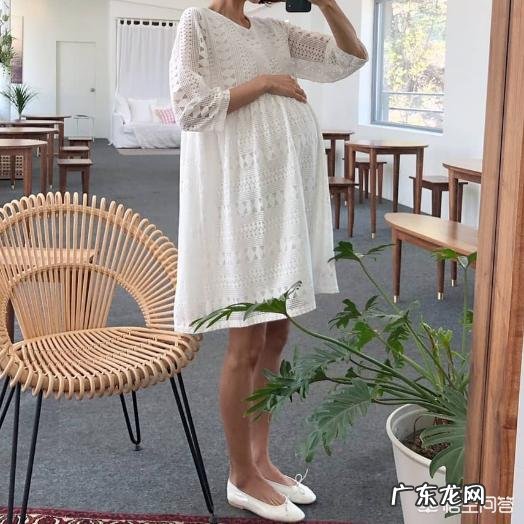 怀孕穿什么衣服好看?怀孕该补充些什么?