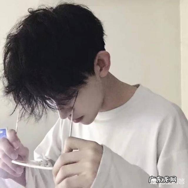 有很帅气的微信头像推荐吗?