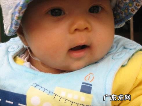 为什么婴儿母乳喂养的生理性黄疸,有些长达三个月才退?