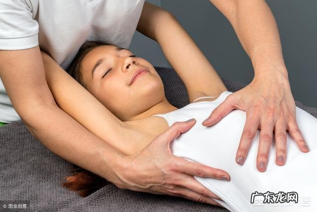 产后应如何预防乳腺炎的发生?