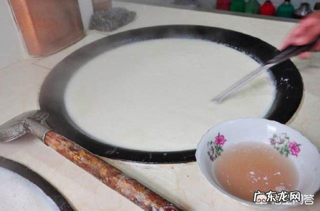 老家做豆腐都是卤水豆腐,那么卤水是怎么弄的?是什么物质?